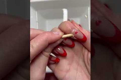 Long lasting Press on Nails! 2 weeks wear! #nails #pressonnails #beauty #nailart #hack #savemoney